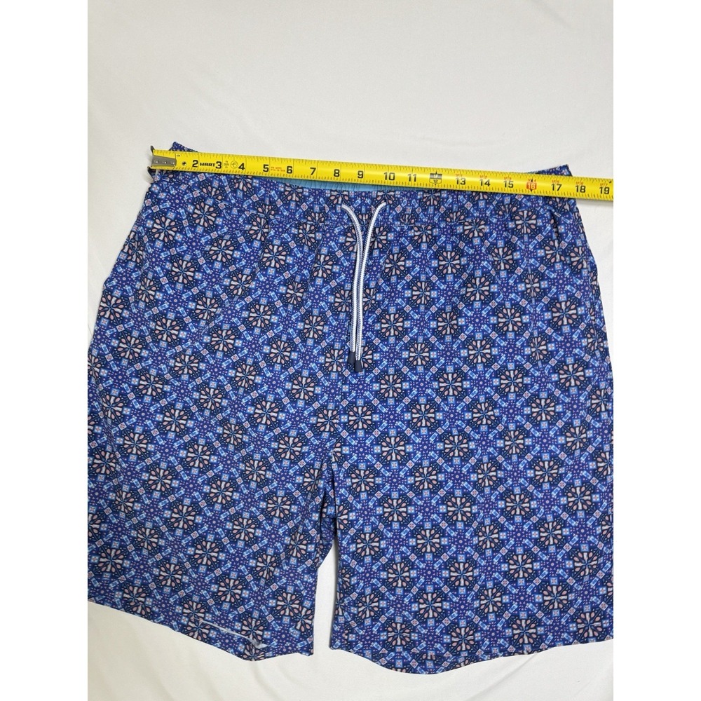 Peter Millar Seaside Mojito Mosaic Swim Trunks Men's Size XL - Picture 4 of 6